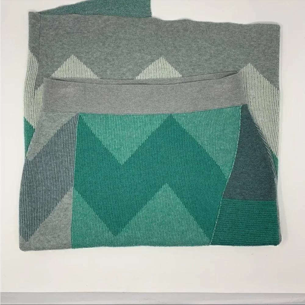Anthropologie size large